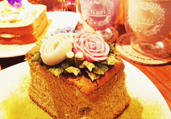 韓國傳統甜點席捲亞洲啦？韓式Cupcake花藝蛋糕擄獲你的心 韓國、美食、蛋糕、韓式裱花、Flori Flower & Korean Dessert Café