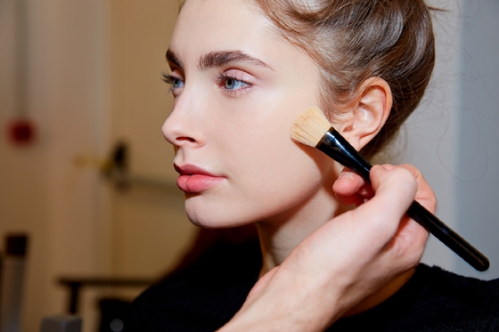 [新聞稿]將布料幻化滑順粉底霜！ARMANI前所未有的設計師新款 GIORGIO ARMANI、粉底霜、設計師粉底霜、底妝、Armani