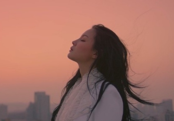 我們也需要被說著「沒關係」這句話啊！撫慰人心的6首療癒韓樂 正直的心、Kang A Sol、LEE HI、嘆息、李笛