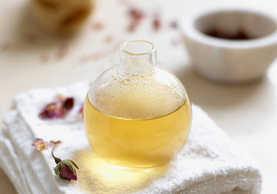 換季安撫肌膚躁動就靠它！7大美容油保養專家試用報告 美容油、換季護膚、肌膚保養、觀玲、試用報告、植物油、滋養肌膚、保養步驟