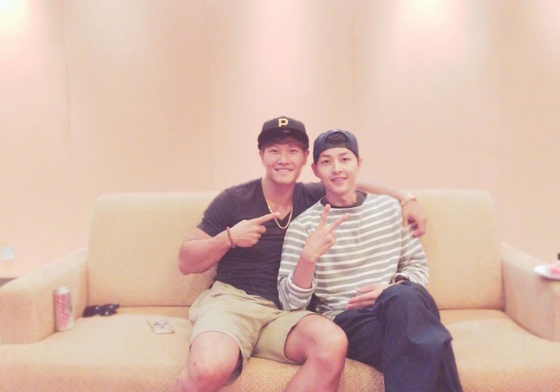 怎麼可以唱得這麼標準！盤點韓星出過的5首中文歌曲  金鐘國、恨幸福來過、聽見下雨的聲音、gary、沒關係