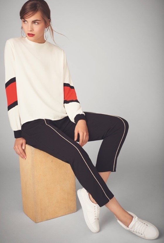 [新聞稿]襯衫也能蛻變為衣櫃的焦點！ZALORA秋冬系列必備單品是？ ZALORA、時裝、Dorothy Perkins、秋冬、Style Heroes、圖騰、襯衫、高腰牛仔褲