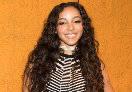 妞專訪：「哪個女孩沒遇過玩咖！」美國R&B女聲TinaShe最自然的一面 Tinashe、軒尼詩炫音之樂、Hennessy、joyride、索尼、美、superlove、player