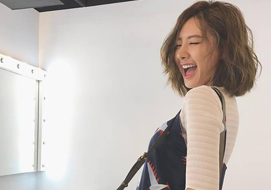 楊丞琳、安心亞都很愛！5位人氣女星都投入這款及肩微捲髮陣營啦！ 及肩長度、微捲髮、秋冬髮型、及肩鮑伯、髮長