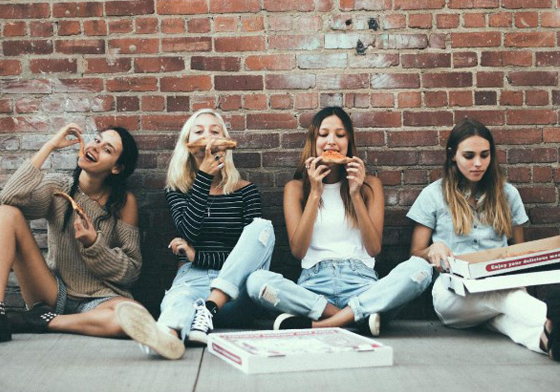 懵懂少女再升級！4大指標代表你蛻變成微熟OL OL、成熟、性感、學生、清純、熟女、時尚、打扮、感情、經濟、金錢、觀念、男女、朋友、友誼、自信