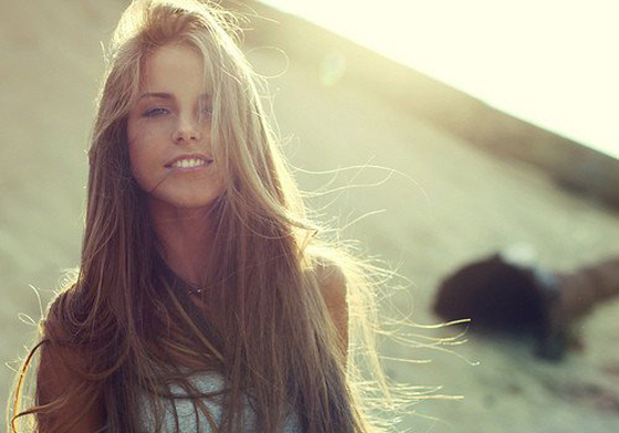 妞特企：新造型撐個兩週就開始毛？超級食物養出柔順漂漂髮 妞特企、AVEDA、復原配方分岔修飾精華、頭髮、髮質