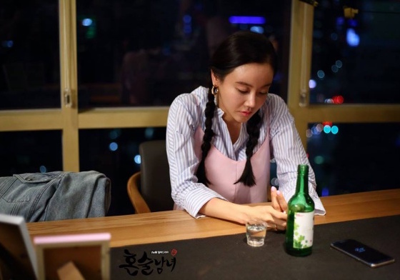 「去買瓶啤酒吧！」告訴你下班就是要獨酌的6個理由 獨酒男女、喝酒、獨酌、孤獨、煎熬