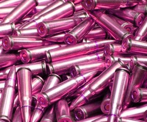 妞書僮：驚悚小說《在我脖子裡的那顆子彈》 新書轉載2-1 驚悚、女人、真相、醫學、奇案、瑪麗露易絲、懸疑、小說、文學、讀讀書