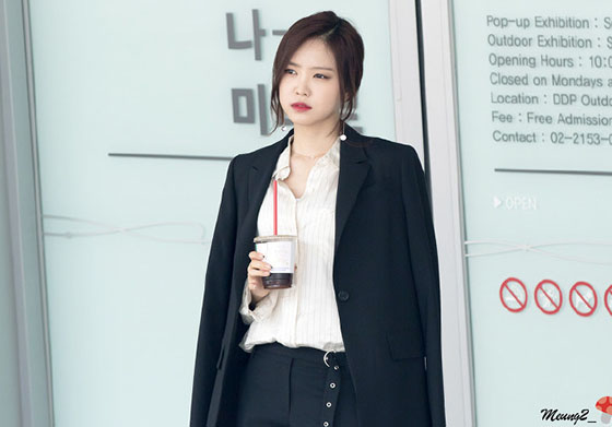 帥到讓人想喊歐巴！孔曉振、孫娜恩的4個西裝穿搭小技巧 孔曉振、首爾時裝週、Apink、THE K2、MAMAMOO