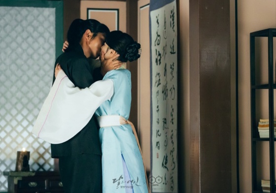 「倒不如當初不要遇到你！」《步步驚心：麗》6個值得重RE的吻戲 步步驚心：麗、月之戀人、王昭、解樹、四皇子、吻戲、四樹、四樹開花、伯牙、雨熙、王銀、順德、十順