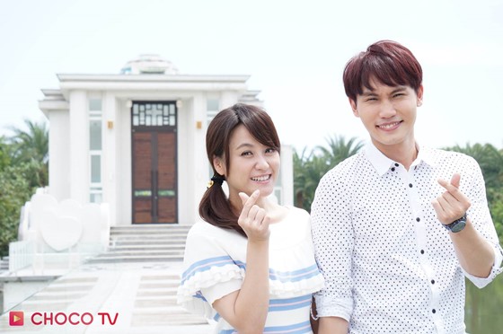 [新聞稿]《媽寶情人》海芬撲倒扯內褲 周定緯羞喊「姊姊！不要  ！」 海裕芬、《媽寶情人》、周定緯、 CHOCO TV