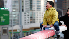 瞧我的光彈攻擊！趣味閃光翹翹板 新鮮貨、好點子、設計、蹺蹺板、公園、 Eness、 A Tilt of Light、藝術