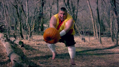 以切水果為畢生志業！當手機遊戲水果忍者跑進真實世界 水果、水果、忍者、切水果、手機、手機、遊戲、貓咪、萌、胖、肥、胖子、搞笑、惡搞、影片、KUSO