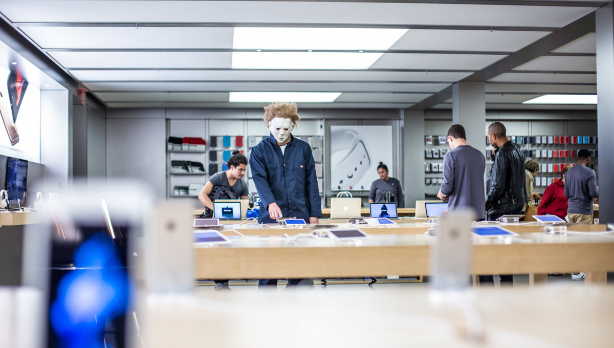 電鋸殺人狂魔也喜歡H&M的衣服？經典殺人魔的搞笑日常生活 恐怖片、紐約、日常生活、可怕、黑色幽默