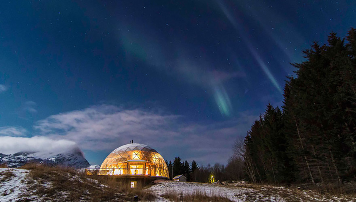 住在北極圈裡原來這麼極致夢幻！每天晚上伴著極光入眠的水晶球小木屋 Hjertefølger、挪威、北極、夢幻、極光