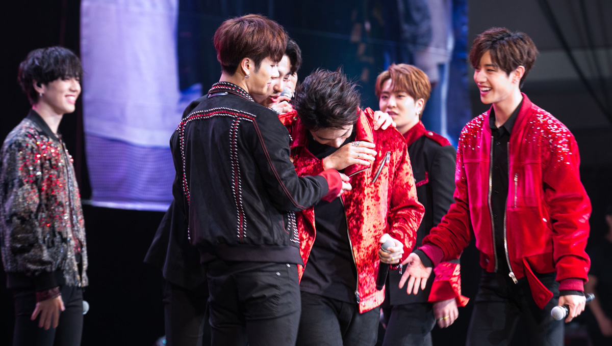 媽媽驚喜影片登場團員爆哭！GOT7見面會有梗到最後一秒 GOT7、粉絲見面會、jackson、JB、珍榮