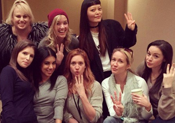 延宕多時《歌喉讚3》終於開拍！一張全體合照引起3大疑惑 歌喉讚、Pitch Perfect、歌喉讚3、安娜坎卓克、Anna Kendrick