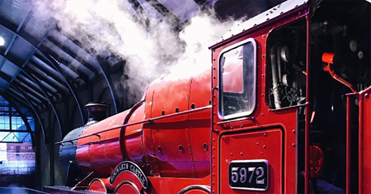 妞書僮：兩位千萬暢銷作家聯手合作！《魔法學園3：青銅鑰匙》2-1 妞書僮、魔法學園、青銅鑰匙、科幻、魔法世界、千萬作家、首度合作、讀讀書