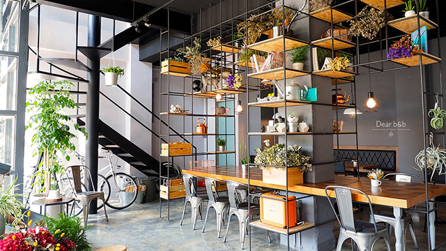 【台南】夢幻民宿「Sun's great向光餐桌/向光旅行」 愛玩妞、愛玩妞在台南、Dearb&b、民宿、女孩、花草、Sun's great向光餐桌/向光旅行