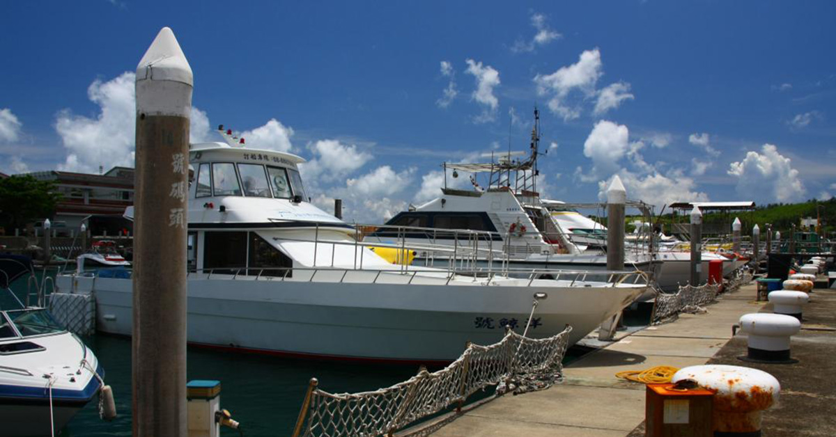 【墾丁】跟男友手牽手的墾丁浪漫小旅行-包遊艇出海去 