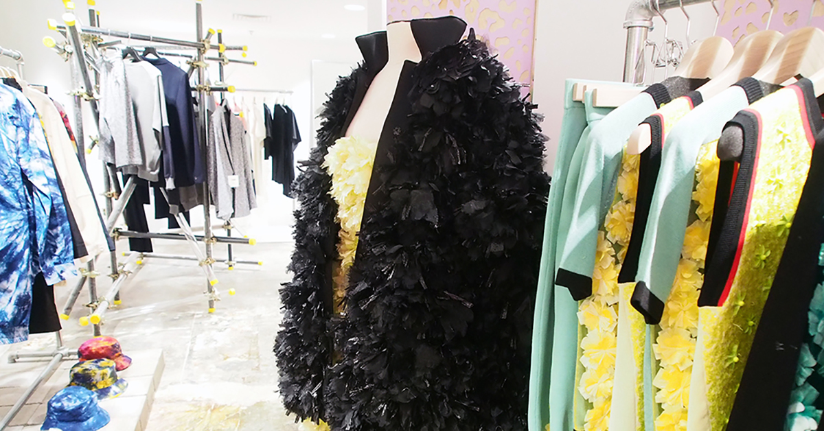 【SSSHIN駐站專欄 第4回】紅毯上叛逆衣Q上哪找？打開川久保玲的衣櫥「DSMNY」準沒錯！ SSSHIN有型觀點、SHIN、專欄、紐約、時尚