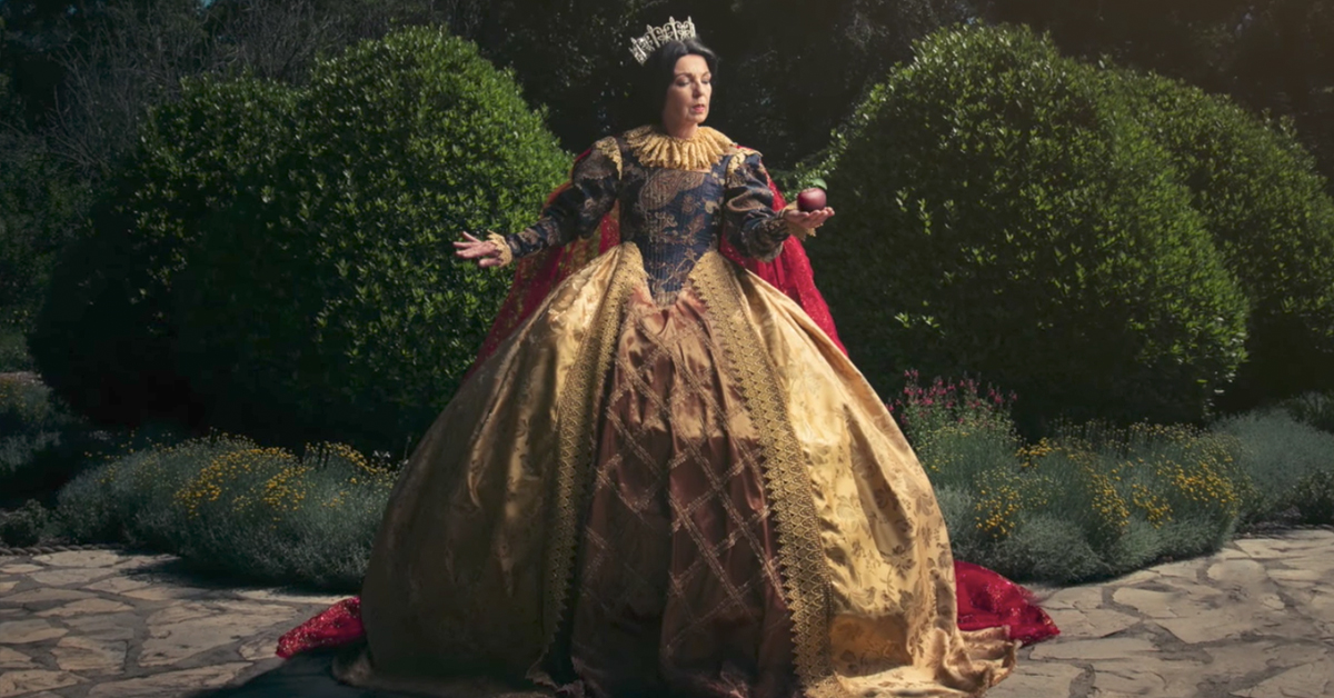 Happily Ever After 30年後？迪士尼公主變成迪士尼皇后 迪士尼公主、迪士尼皇后、白雪公主、灰姑娘、愛麗兒、貝兒、花木蘭、歲月、年紀、皺紋、藝術