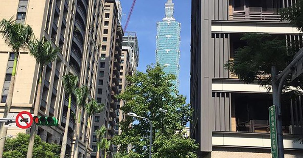 妞書僮：旅行絕對是熬過無聊生活的巨大能量！《你走慢了我的時間》新書轉載 妞書僮、你走慢了我的時間、旅行、新視野、散文、對話、風景、旅途、新鮮、讀讀書