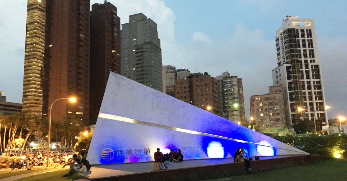 逢甲夜市不用人擠人！台中人教你玩台中的5個小撇步 愛玩妞在台中、台中、逢甲夜市、一中夜市、勤美誠品