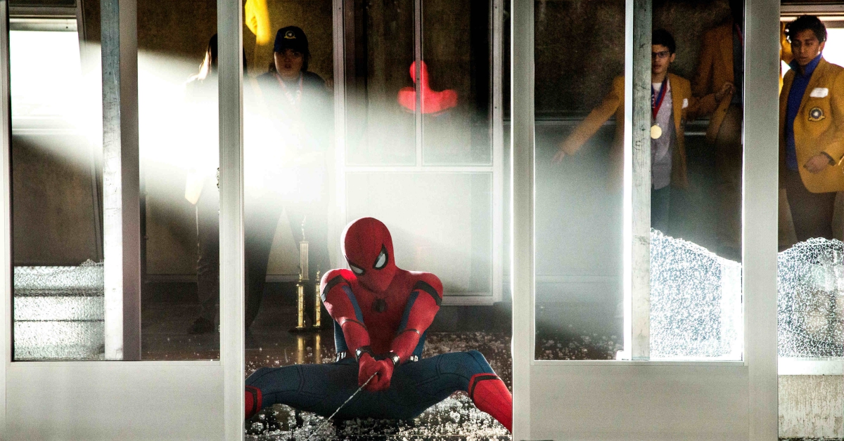 7/3新片快報：《蜘蛛人：返校日》裡蜘蛛人與鋼鐵人聯手力抗反派 新片快報、蜘蛛人、明月幾時有、奪命潘朵拉、代立軍