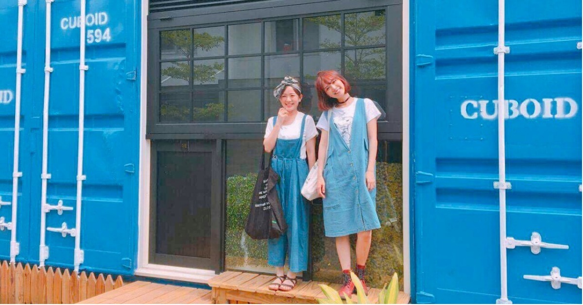 【台中】避暑好所在之台中IG打卡新熱點「藍色貨櫃屋」 愛玩妞在台中、IG、打卡、台中、藍色貨櫃屋、網美、冰店