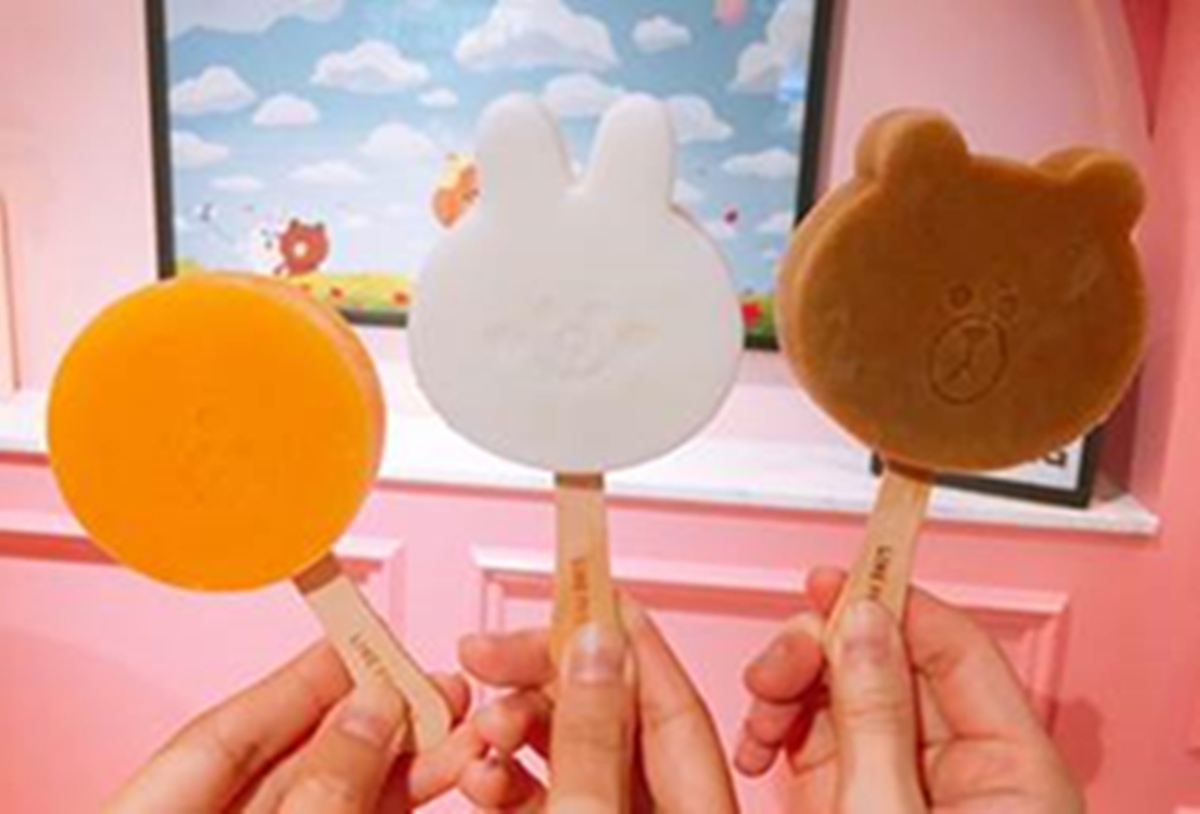 [新聞稿]熊大融化在我嘴裡了！萌到不可方物的LINE Friends冰棒陪你消暑一夏 熊大、莎莉、兔兔、冰棒、LINE、Cafe