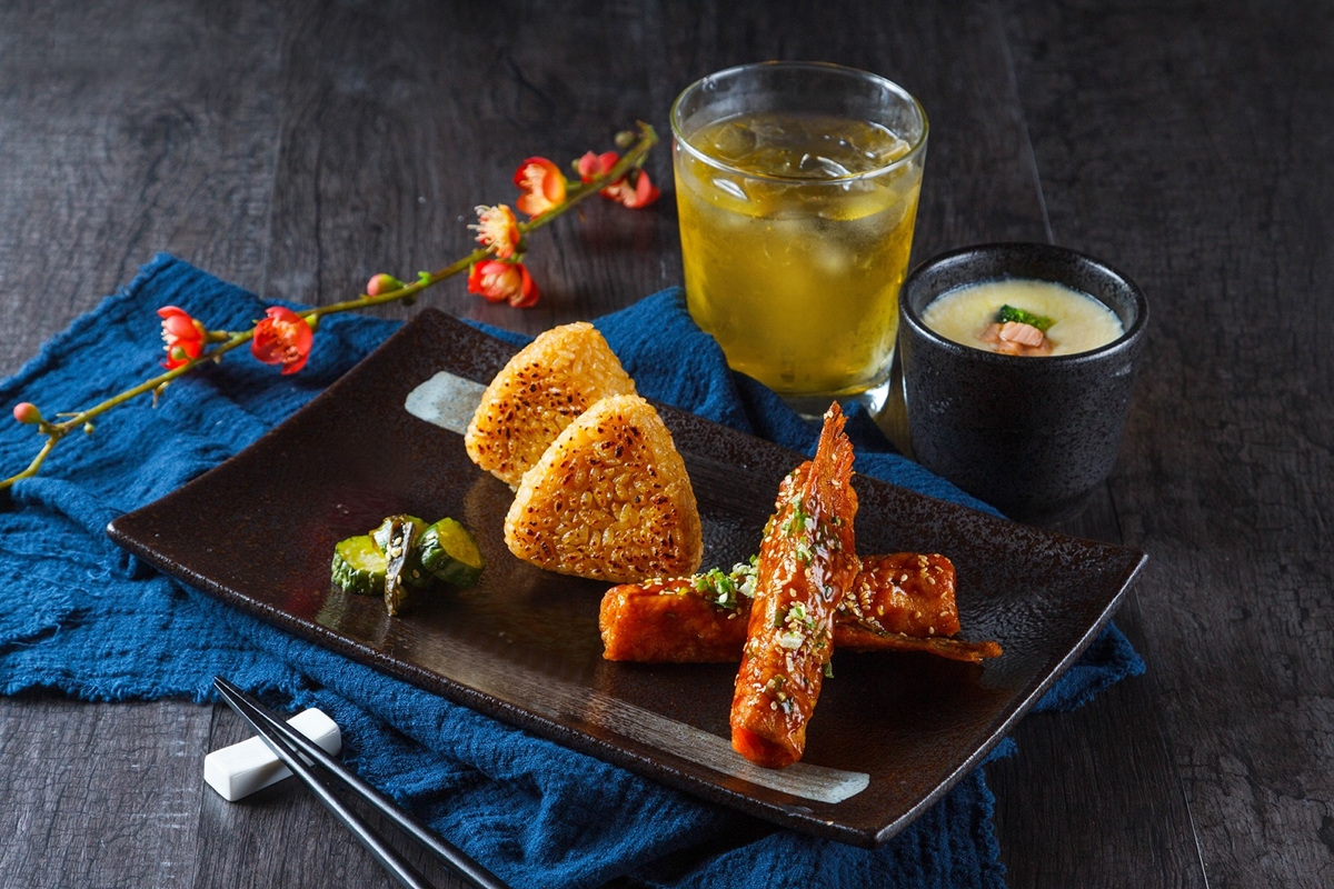 這個夏天充滿濃濃大人味！美威鮭魚激推期間限定日式食堂新菜 鮭魚、日式食堂、夏天、嫩鮭下巴、美威鮭魚