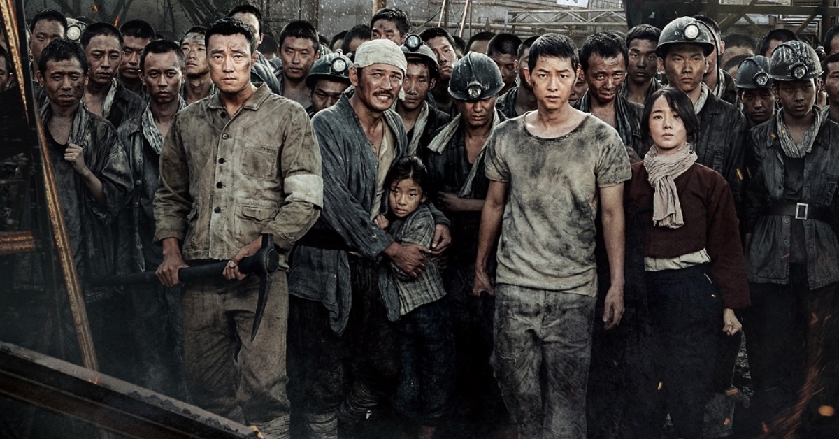 8/14新片快報：歐巴們齊聚！在《軍艦島》裡的戰亂年代同飆演技 新片快報、軍艦島、殺手保鑣、東京喰種、痴情男子漢、不幹了！我開除了黑心公司、