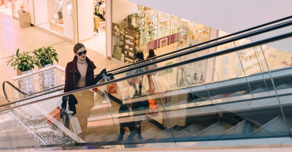 甜蜜夢遊和連假的美夢組合～週年慶化身愛麗絲夢遊仙境讓女孩們不想走出來 連假、假期、旅遊、週年慶、微風南京