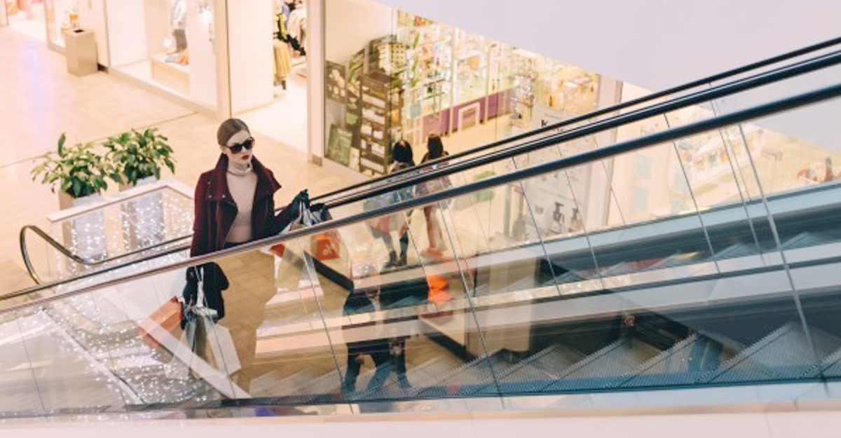 【週年慶不踩雷】大血拼前的最後理智線！2017百貨週年慶美妝折扣情報特搜 血拼、週年慶、周年慶、美妝週年慶、折扣、優惠組合、必買、理智線、荷包失守、明星品、熱銷品、妞新品