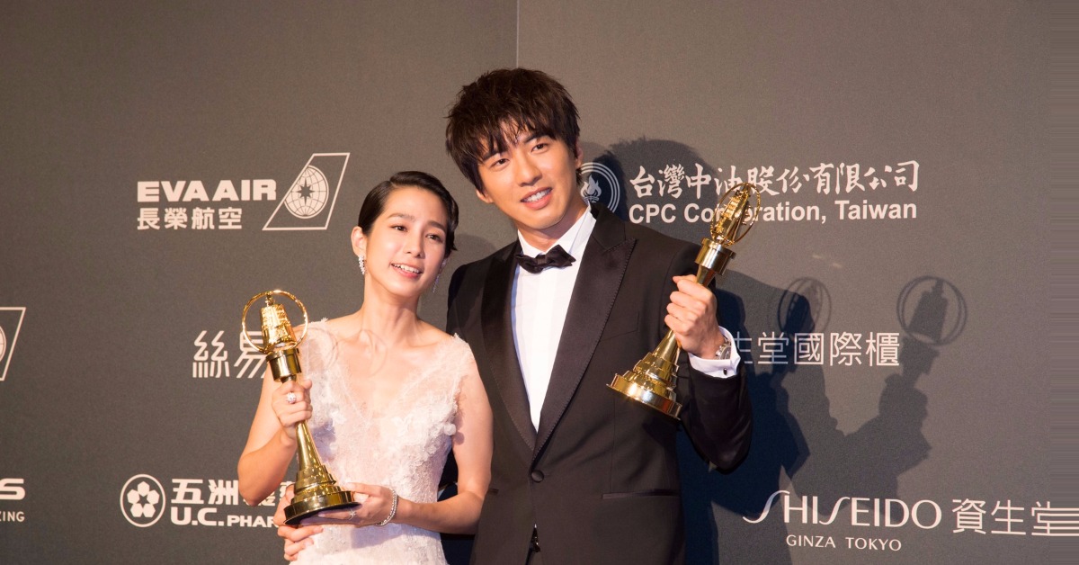 【敲一下金鐘！】《通靈少女》獲得迷你劇集獎！男、女主角溫貞菱、傅孟柏一同獲獎 金鐘獎、金鐘52、迷你劇集男主角、迷你劇集女主角、迷你劇集獎