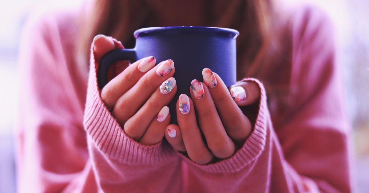 沒有養生飲品怎麼當秋美人！嚴選5項暖暖茶飲喝出朝氣美人顏 秋天、養生、茶飲、買零食、剁手指小姐