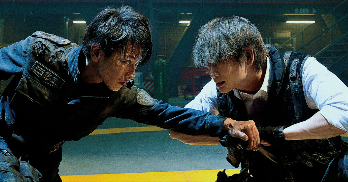 綾野剛反派魅力壞出新高度！日本動作大片《亞人》5個精彩看點分析 亞人、漫畫、改編、不死之身、佐藤健、綾野剛、玉山鐵二、川榮李奈、千葉雄大、城田優