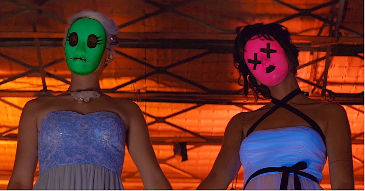 這不是網紅這是屁孩！《姐姐妹妹殺起來》告訴你社群力量的可怕 姊姊妹妹殺起來、屁孩、網紅、電影、社群軟體