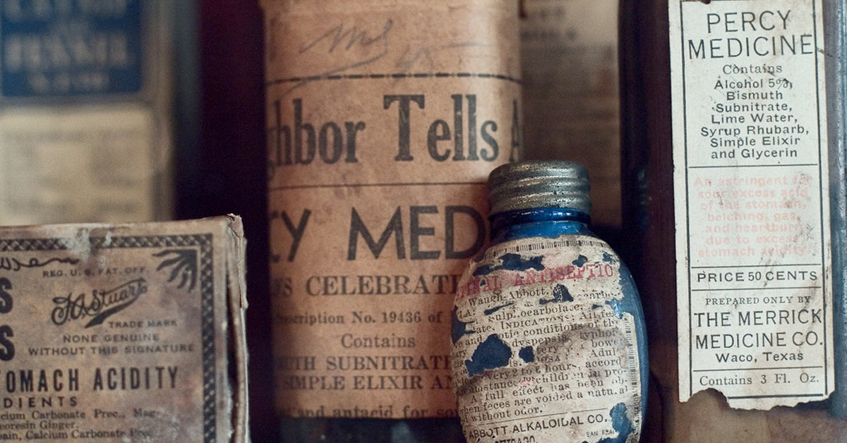 女生研究室：古希臘時期用奶油來保養肌膚？2000年前才誕生的「乳液」新質地 女生研究室、NiusLab、乳液、乳液出現、乳化劑、工業革命、植物油、花水、保濕、潤澤