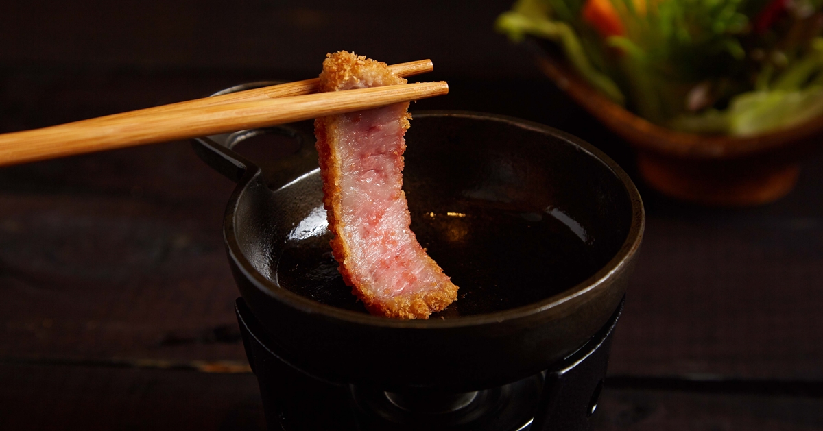 日本A5和牛在跳舞～全台唯一炸牛排專賣店「乍牛」台中開賣囉！  日本、A5和牛、全台唯一、炸牛排、乍牛、台中