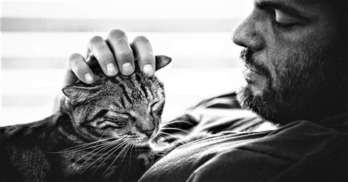 愛貓男子的眼神連一打墨鏡都擋不住！貓咪守護者有愛媽更有貓紳士 貓咪、收容所、愛心媽媽、攝影、黑白照、OF CATS AND MEN、sabrina_boem_photography