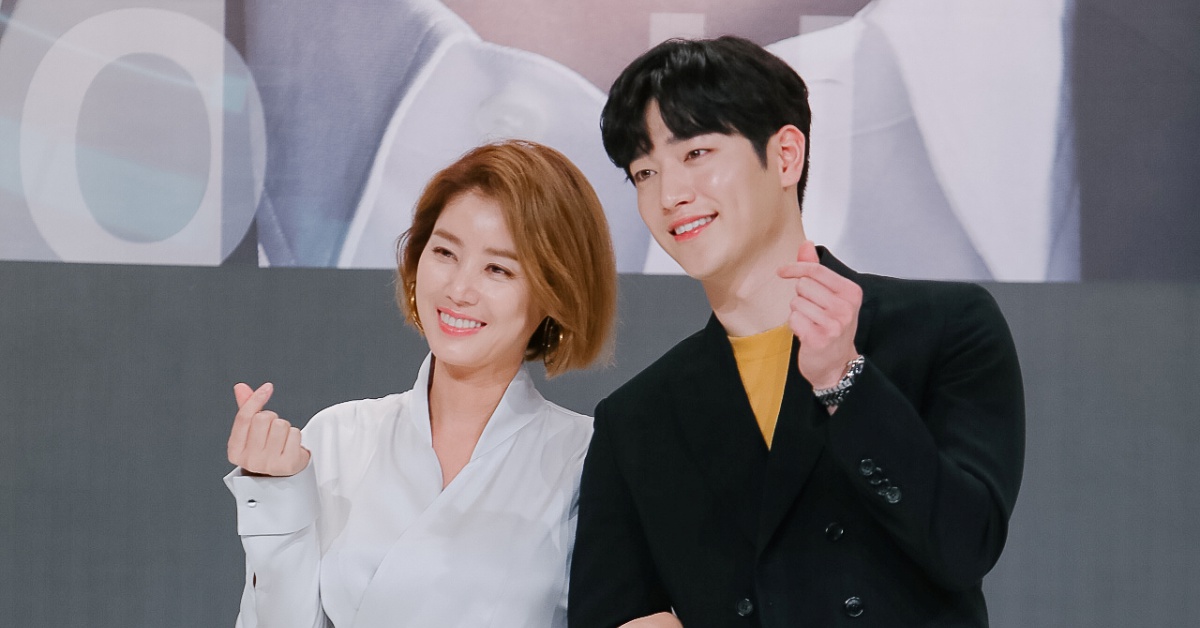 《你也是人類嗎》發佈會Twice姐甜美攝人，徐康俊頻「當機」 你也是人類嗎、發佈會、Twice、TWICE定延、徐康俊、孔昇延、金成鈴