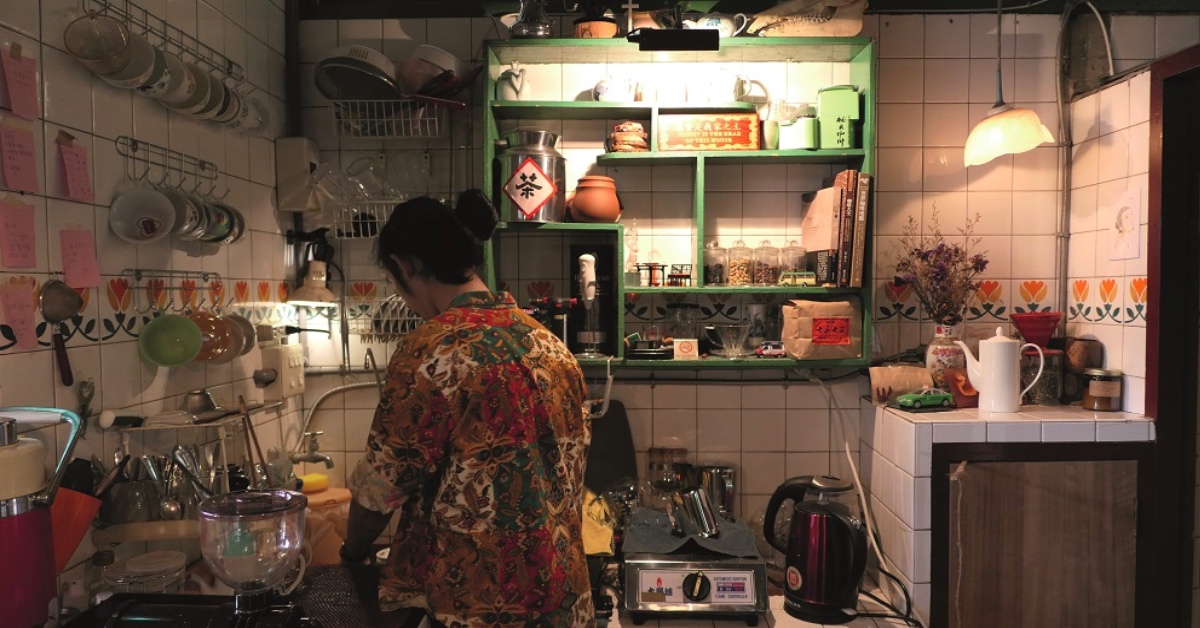 「台南秘氏咖啡」用老時光建構的美好氛圍──《總有一家咖啡館在等你：咖啡因地圖》新書轉載 | 妞書僮 台南秘氏咖啡、台南美食、台南旅遊、咖啡店、總有一家咖啡館在等你：咖啡因地圖、讀讀書