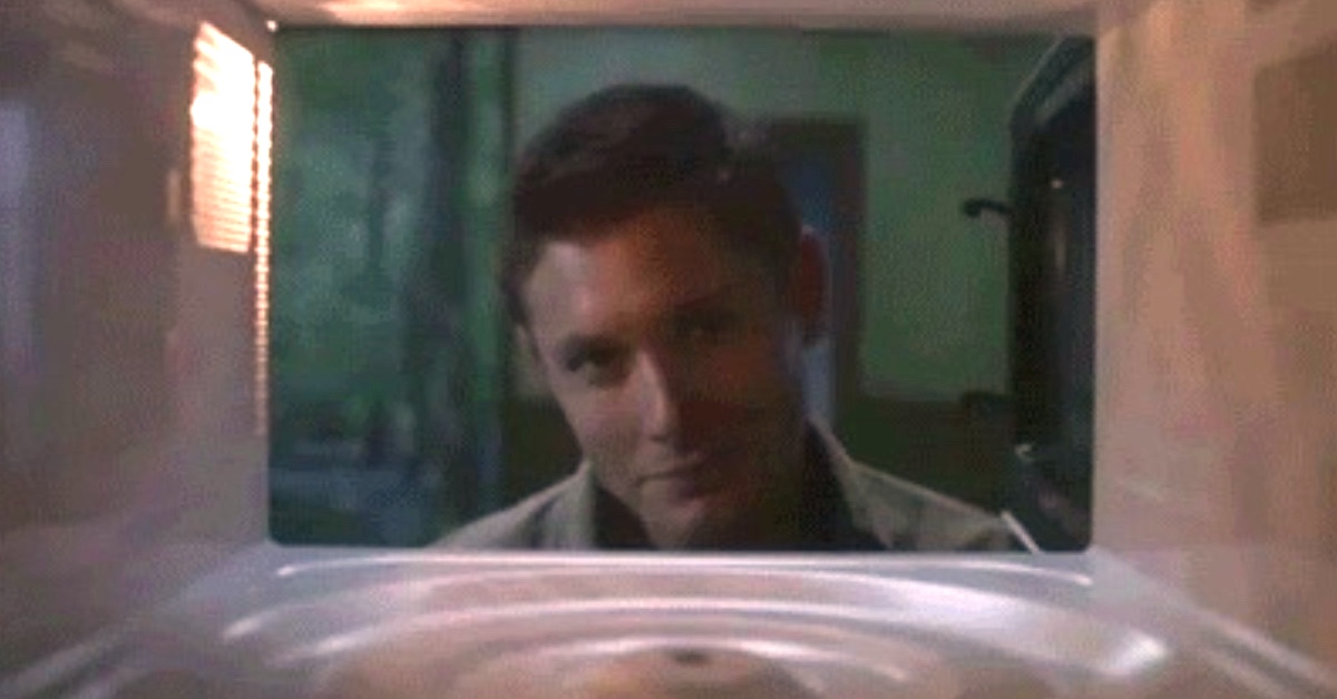 微波食物不可以馬上吃？《泡麵為什麼總是彎的？：136個廚房裡的科學謎題》新書轉載 | 妞書僮  微波、微波爐、食物、科學、廚房、泡麵為什麼總是彎的？：136個廚房裡的科學謎題、讀讀書