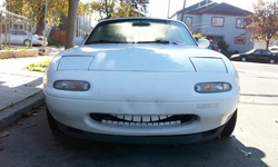 露齒一笑百媚生 汽車長牙齒了！ 汽車、牙齒、KUSO、好點子、新鮮貨