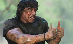 大拇指預備備 電影硬漢不拿槍改比讚！ 硬漢、真男人、逗趣、搞笑、電影