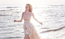 清澄如夢裙襬飄盪 飄逸系空靈婚紗 婚紗、新娘、 Leila Hafzi、夢幻、飄逸