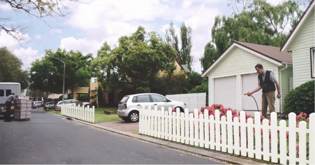 關門關窗之必須  法國廣告、somfy、門、窗戶、真實改編、警示