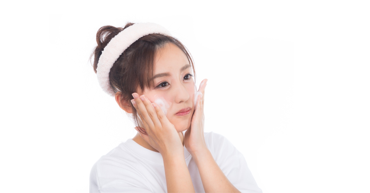 青春痘和粉刺患者如何正確洗臉與保養？醫師完整教學 青春痘、粉刺、洗臉、保養、教學